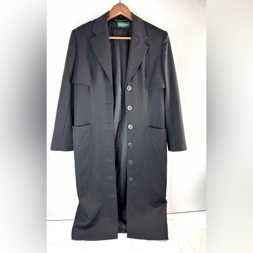 Harve Benard S Tight Weave Twill Wool Trench Coat in Jet Black - Funeral
